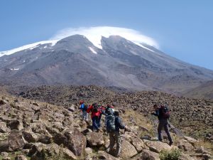 Droga do obozu na Ararat. Exploruj.pl - trekking górski